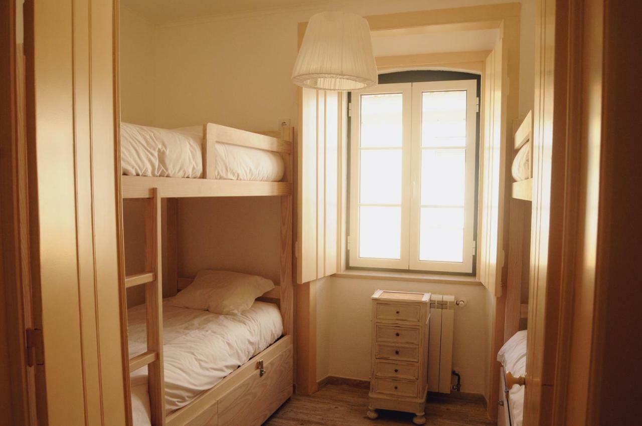 Origens Hostel 锡尼什 外观 照片