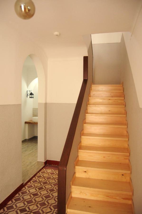 Origens Hostel 锡尼什 外观 照片