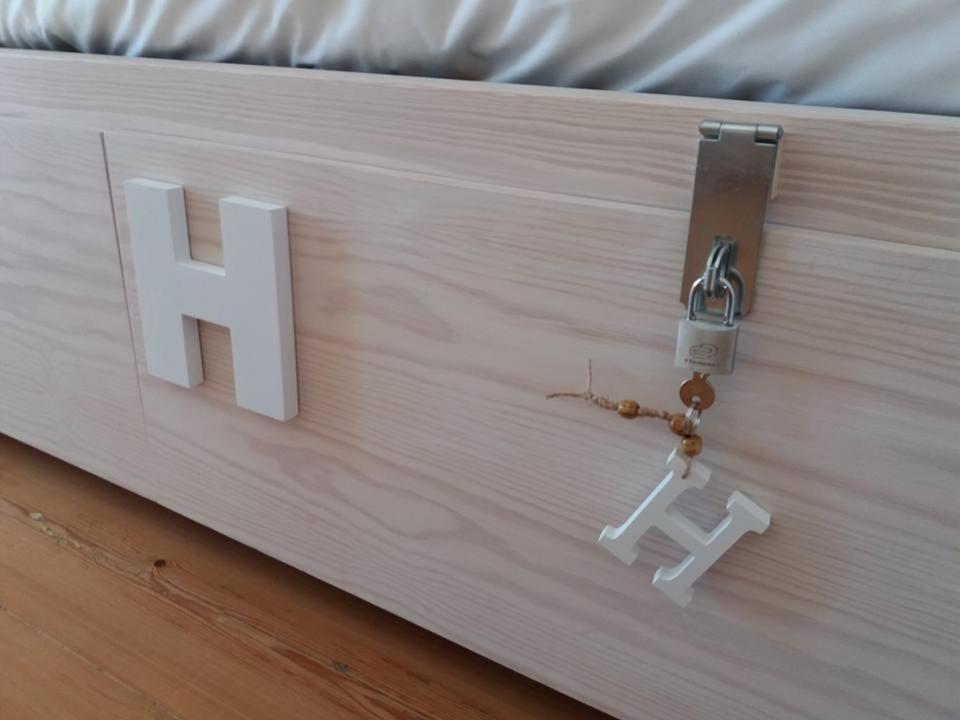 Origens Hostel 锡尼什 外观 照片